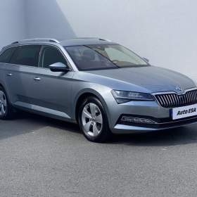 Fotka k inzerátu Škoda Superb 2.0 TDI, DSG, bixen, navi / 19016435