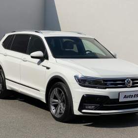 Fotka k inzerátu Volkswagen Tiguan 2.0TDi 4MOTION, 2. maj,ČR, R / 19018186