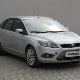 Fotka k inzerátu Ford Focus 1.6TDi, AC, park.čidla / 19018323