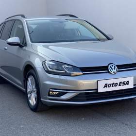 Fotka k inzerátu Volkswagen Golf 1.6 TDi, Comfortline, LED / 19018597