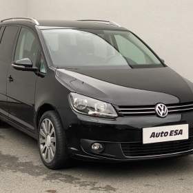 Fotka k inzerátu Volkswagen Touran 1.4 TSi, Navi, TZ, kamera / 19018918