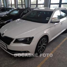 Fotka k inzerátu Škoda Superb 2.0 TDI, AT, 4x4 / 19022221