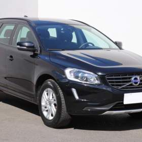 Fotka k inzerátu Volvo XC60 2.0, park. senzor / 19022499