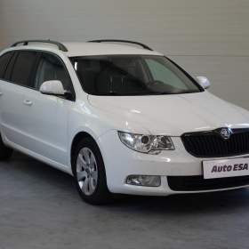 Fotka k inzerátu Škoda Superb 1.6 TDi, TZ, navi / 19025258