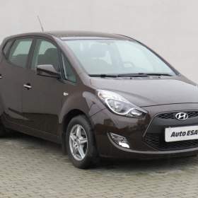 Fotka k inzerátu Hyundai ix20 1.6CVVT, ČR, AT, tažné, / 19025447