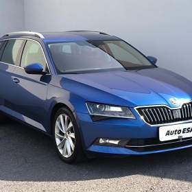 Fotka k inzerátu Škoda Superb 2.0 TDi, Style, DSG, Webasto / 19026681