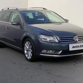 Fotka k inzerátu Volkswagen Passat 2.0 TDi, Comfortline, bixen / 19026702