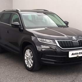 Fotka k inzerátu Škoda Kodiaq 2.0 TDi 4x4, Style, DSG, / 19028472