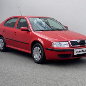 Fotka k inzerátu Škoda Octavia 1.6 i, 1. maj,ČR, Tour, AC, + / 19028809