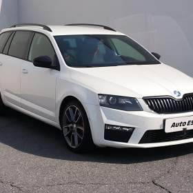 Fotka k inzerátu Škoda Octavia 2.0 TDi, RS, DSG, bixen, TZ / 19031655