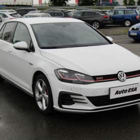 Fotka k inzerátu Volkswagen Golf 2.0TSi, GTi, DSG, LED, navi / 19033061