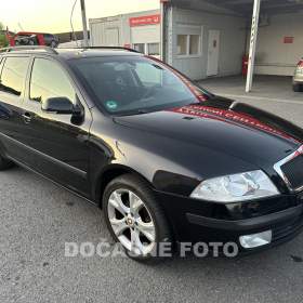 Fotka k inzerátu Škoda Octavia 1.6 MPi, Xenon, TZ / 19033348