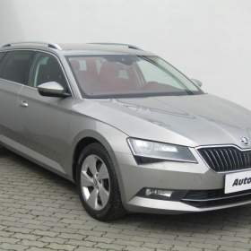 Fotka k inzerátu Škoda Superb 2.0 TDI, LED, DSG, navi / 19033743