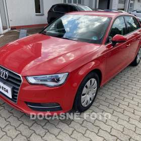 Fotka k inzerátu Audi A3 1.4TFSi, AC, park.čidla / 19034124