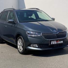 Fotka k inzerátu Škoda Fabia 1.0 TSi, Style, LED, kamera / 19034419