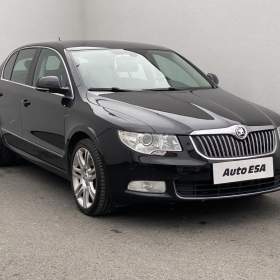 Fotka k inzerátu Škoda Superb 2.0 TDi, Elegance, DSG, bixen / 19034985