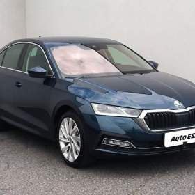 Fotka k inzerátu Škoda Octavia 1.5 TSi e- Tec, 1. maj,ČR / 19037332