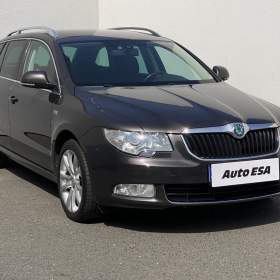 Fotka k inzerátu Škoda Superb 2.0 TDi, Family, DSG, bixen / 19037343