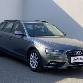 Fotka k inzerátu Audi A4 2.0 TDi, AC, navi / 19037681