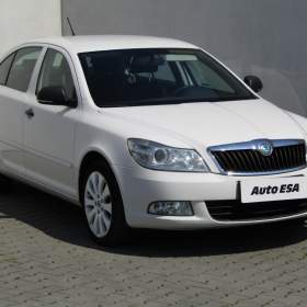 Fotka k inzerátu Škoda Octavia 1.6 TDi, ČR, Active, AC / 19040451