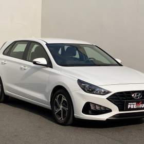 Fotka k inzerátu Hyundai i30 1.5 DPi, 2. maj,ČR, AC, park. / 19041977