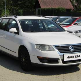 Fotka k inzerátu Volkswagen Passat 2.0 TDi, AC, xenon, výhřev / 19042186