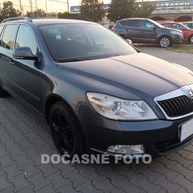 Fotka k inzerátu Škoda Octavia 1.4 TSi, park. senzor / 19042195