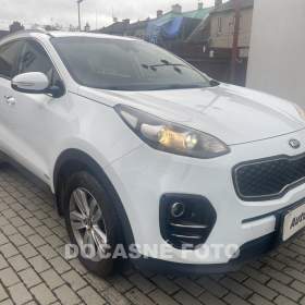 Fotka k inzerátu Kia Sportage 2.0CRDi, ČR, 4x4, park. senzor / 19042320