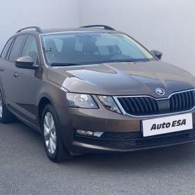 Fotka k inzerátu Škoda Octavia 1.6 TDi, Ambition Plus, DSG / 19042750