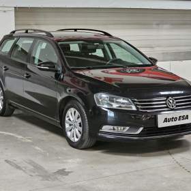 Fotka k inzerátu Volkswagen Passat 2.0 TDi, Comfortline, AC, TZ / 19044536