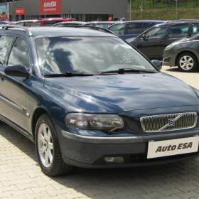 Fotka k inzerátu Volvo V70 2.4, ČR, STK08/2025 / 19046955