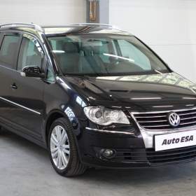 Fotka k inzerátu Volkswagen Touran 2.0TDi, DSG, xenon, park / 19047204