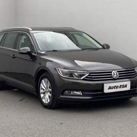 Fotka k inzerátu Volkswagen Passat 2.0 TDi, DSG, navi, park / 19049157