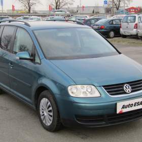 Fotka k inzerátu Volkswagen Touran 2.0 TDi, AC, tažné / 19054175