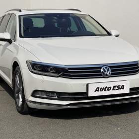 Fotka k inzerátu Volkswagen Passat 2.0 TDi, Comfortline, LED / 19058004