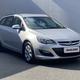 Fotka k inzerátu Opel Astra 1.6 CDTi, AC, tempo / 19062698