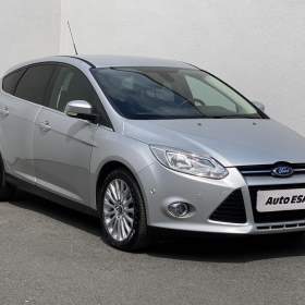 Fotka k inzerátu Ford Focus 2.0 TDCi, Titanium, +kola / 19063057