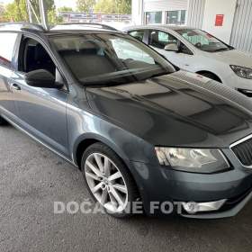 Fotka k inzerátu Škoda Octavia 1.6TDi, Ambition, navi / 19065657