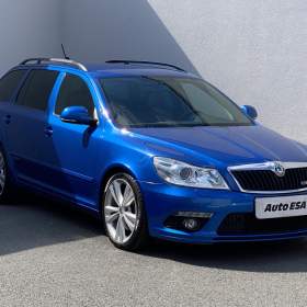 Fotka k inzerátu Škoda Octavia 2.0 TDi, RS, DSG, xenon, TZ / 19065959