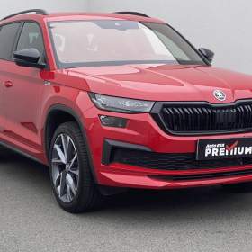 Fotka k inzerátu Škoda Kodiaq 2.0 TSi 4x4 7míst, 1. maj,ČR / 19065975