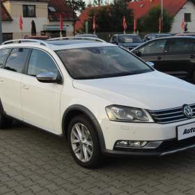 Fotka k inzerátu Volkswagen Passat 2.0TDi 4x4, Alltrack, DSG / 19065977