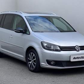 Fotka k inzerátu Volkswagen Touran 2.0TDi, Style, Webasto / 19065979