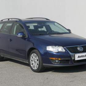 Fotka k inzerátu Volkswagen Passat 2.0 TDi, AC, tempo, výhřev / 19067261