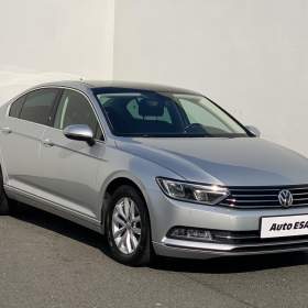 Fotka k inzerátu Volkswagen Passat 2.0 TDi, Comfortline, panor / 19067879