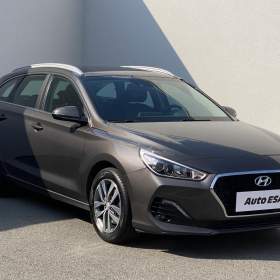 Fotka k inzerátu Hyundai i30 1.4 T- GDi, Style, navi / 19068327