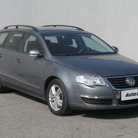 Fotka k inzerátu Volkswagen Passat 2.0TDi, AC, tempo, výhřev sed / 19071728