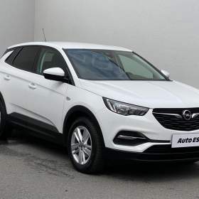 Fotka k inzerátu Opel Grandland X 1.2 T, 2. maj,ČR, TZ, +pneu / 19072289