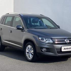 Fotka k inzerátu Volkswagen Tiguan 2.0TDi 4x4, Life, DSG, / 19074398