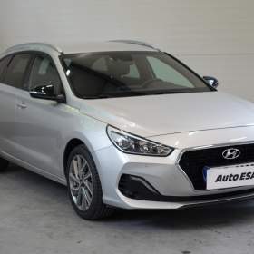 Fotka k inzerátu Hyundai i30 1.4 T- GDi, 2. maj,ČR, Go!  / 19098584