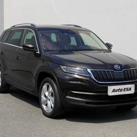 Fotka k inzerátu Škoda Kodiaq 2.0 TDi 4x4, Style, DSG, LED / 19107371